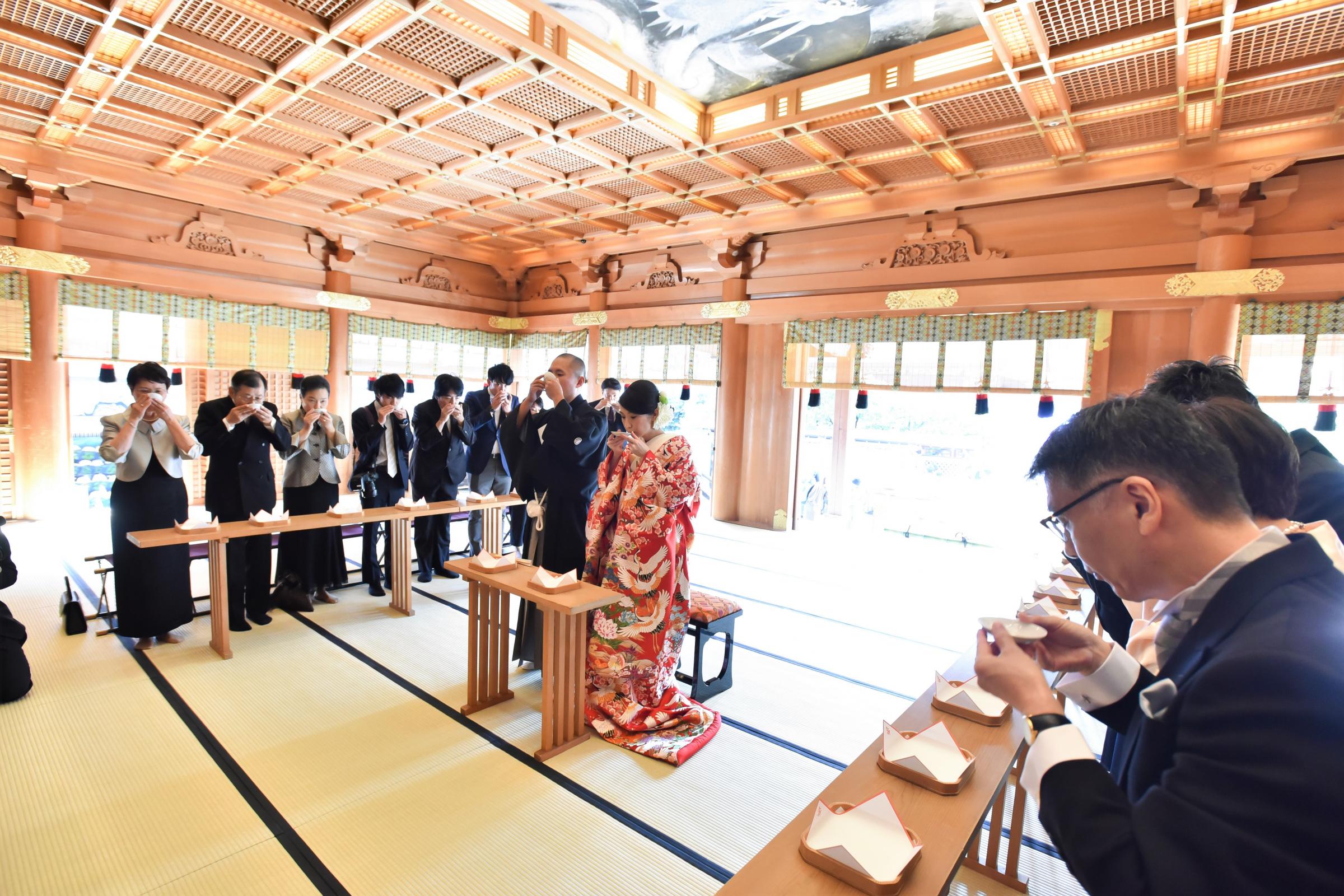 親族中心の穏やかな温かい結婚式 湯島天神 東京 アンティカ オステリア デル ポンテ 結婚式口コミサイト 結婚式場お下見ナビ